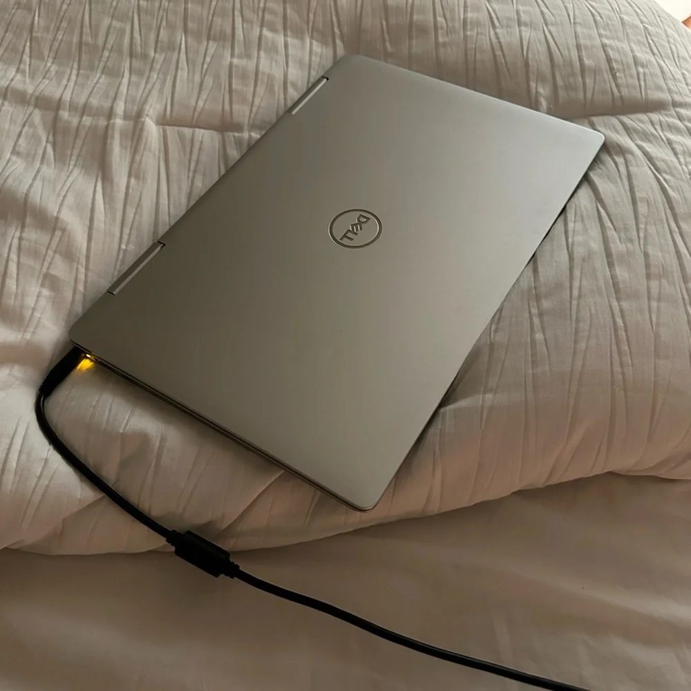 Dell Inspiron 15 7000 2-in-1 Intel Core i5 8th Gen
